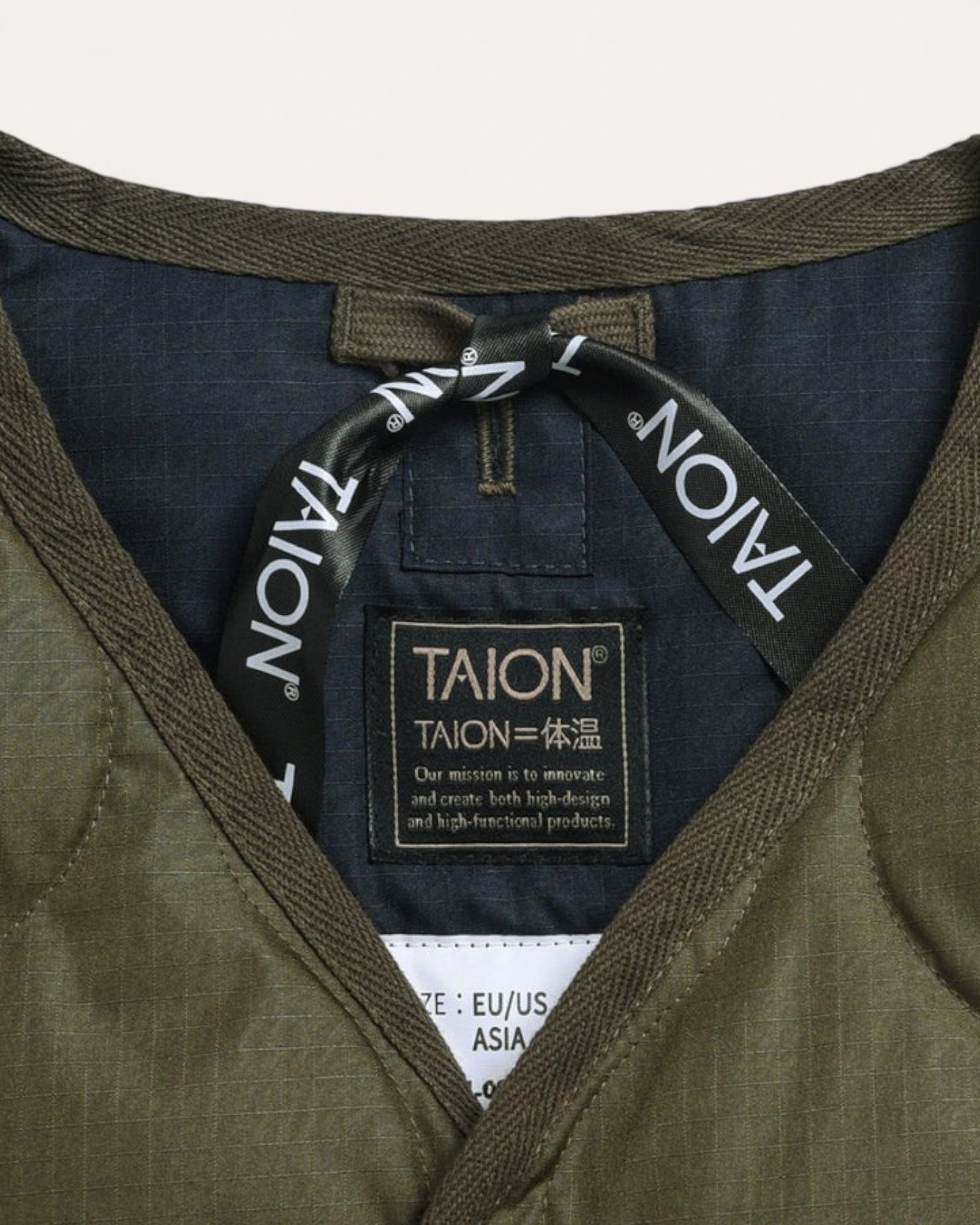 Gilet Militaire Col V | TAION