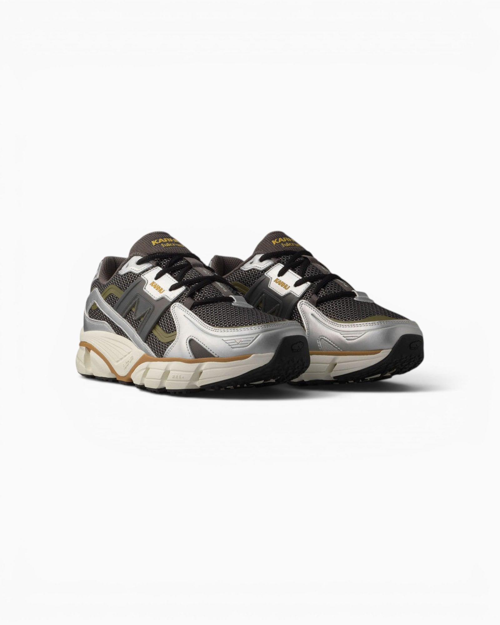Karhu Super Fulcrum Silver / Dark Gull Gray