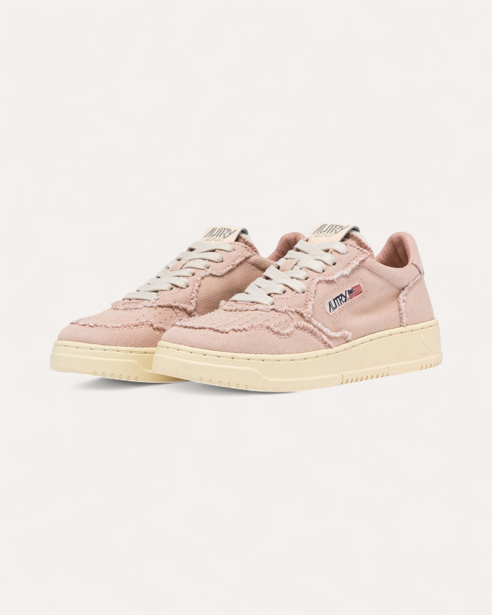 Autry Baskets femme Medalist Low Denim Peach