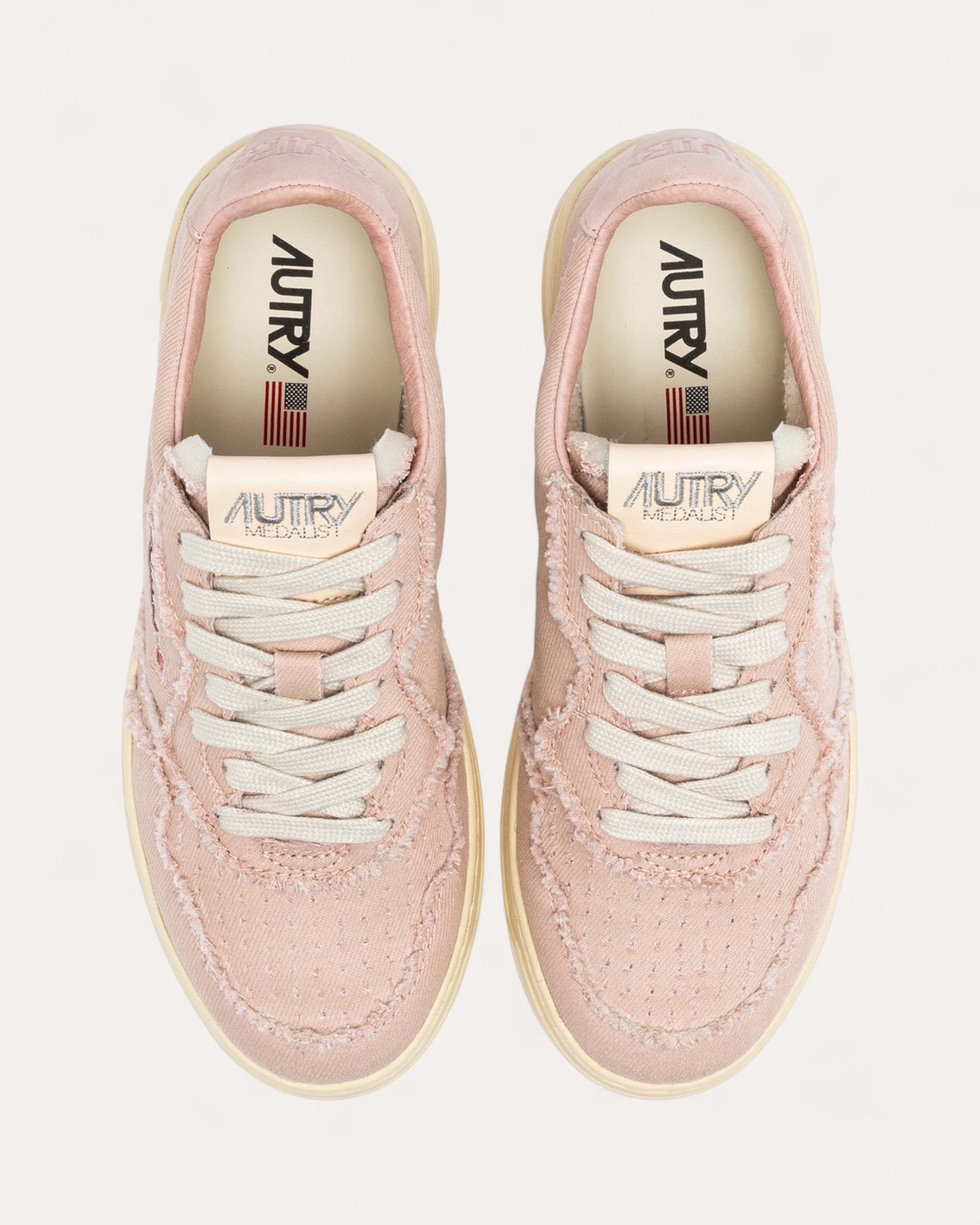 Autry Baskets femme Medalist Low Denim Peach