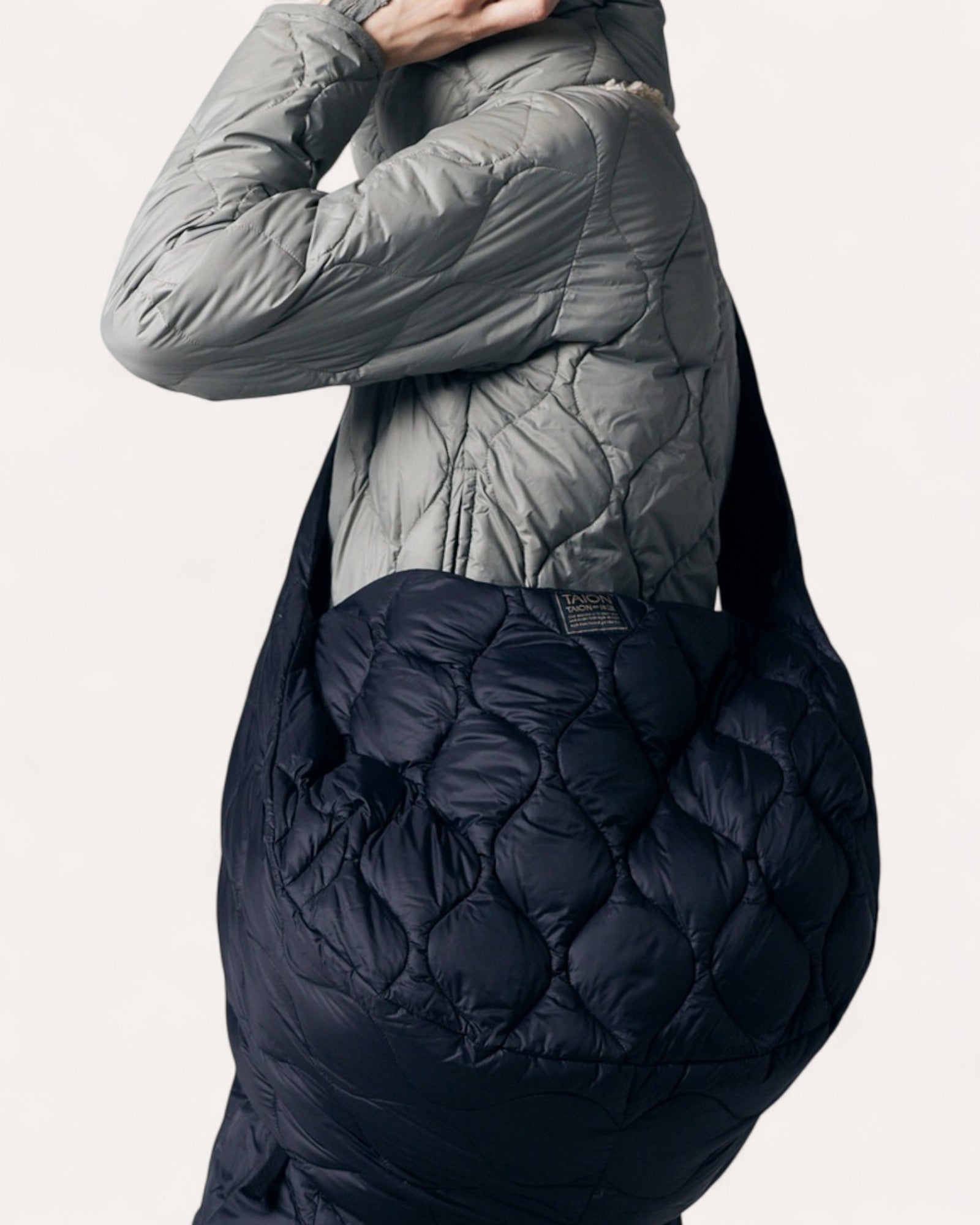 Taion Military Banana Shoulder Down Bag - L