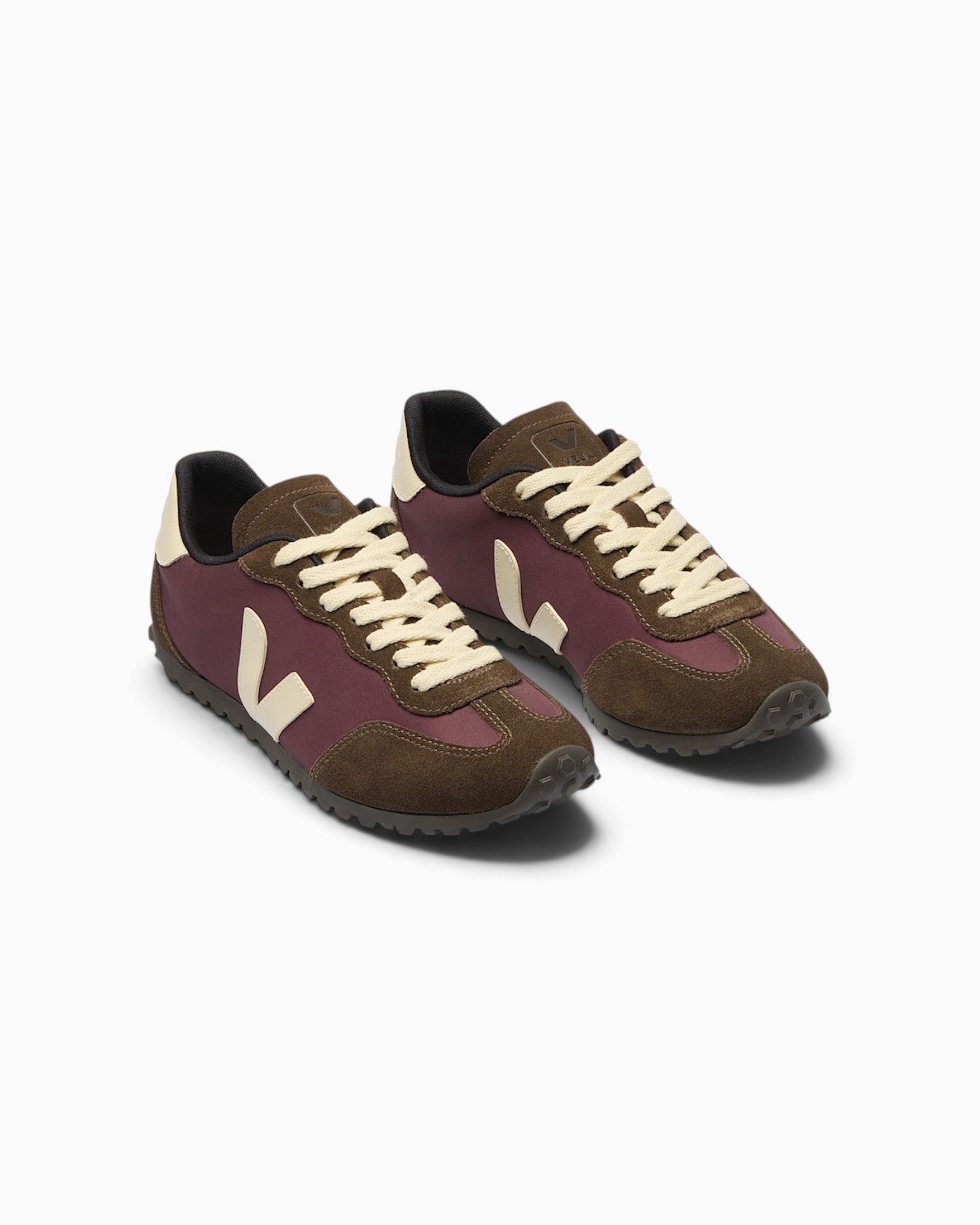 Veja GT Nolyn Amarante Butter